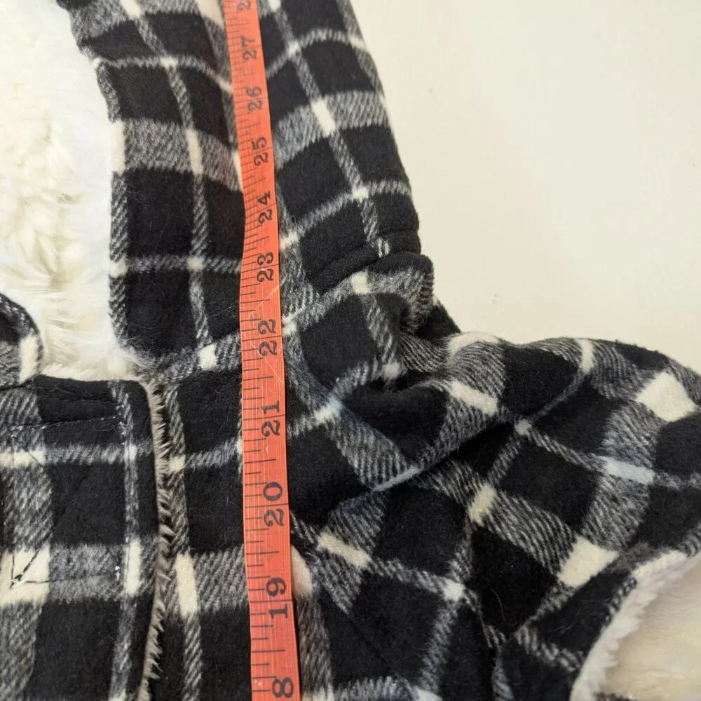 Flannel Hooded Dog Shirt Size Large Black and White Plaid With Fuzzy Inside